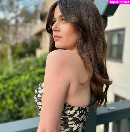 Molly Gordon OnlyFans Thumbnail #waQzWm9VdG