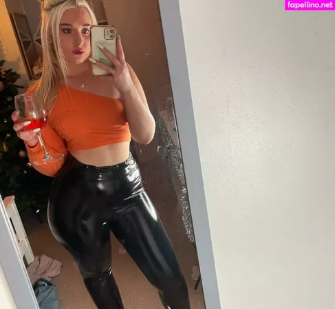 Molly Harding OnlyFans Thumbnail #EeeiAaEP11