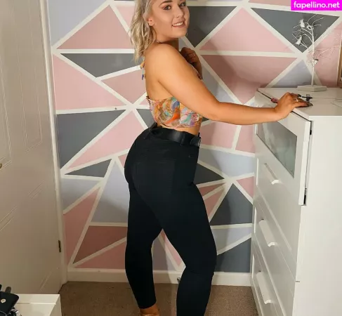 Molly Harding OnlyFans Thumbnail #iTvlt6THjE