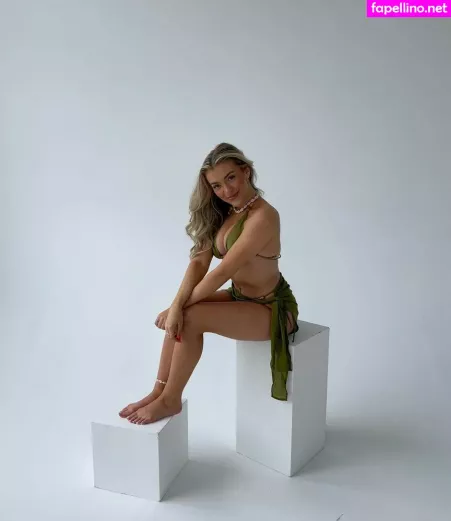 Molly Marsh OnlyFans Thumbnail #OADTHJokBU