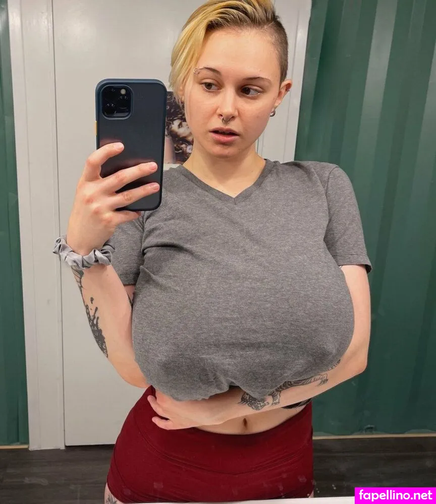 Molly Mcguire, molly_mcguire__ Nude Leaked OnlyFans Photo #OBnFPMF5wS