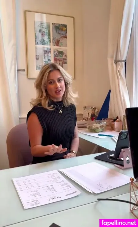 Molly Moore OnlyFans Thumbnail #WmCjukx9CT