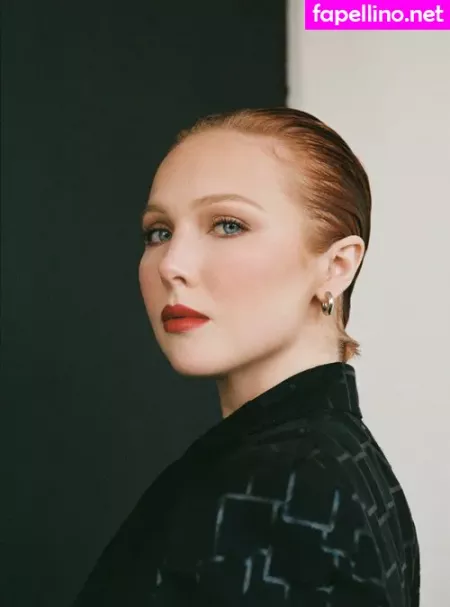 Molly Quinn OnlyFans Thumbnail #1d9aVSJE1S