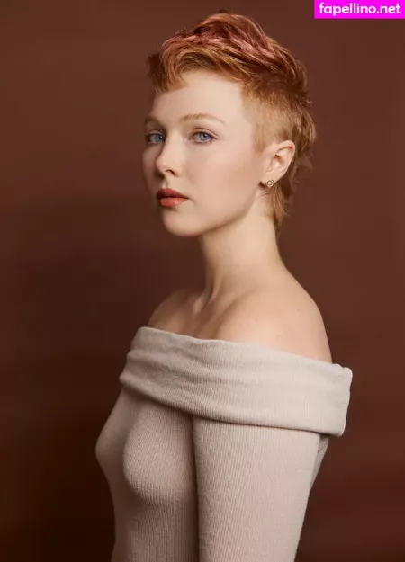 Molly Quinn OnlyFans Thumbnail #2oNV0n5zja