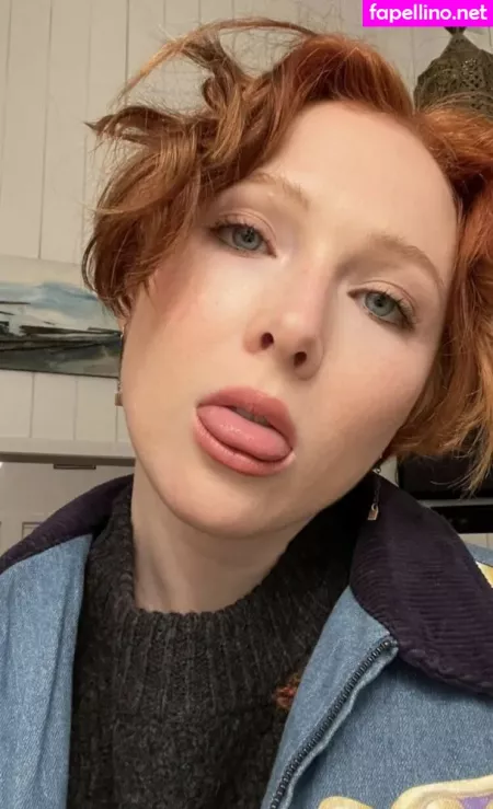 Molly Quinn OnlyFans Thumbnail #O4wkexh4AM