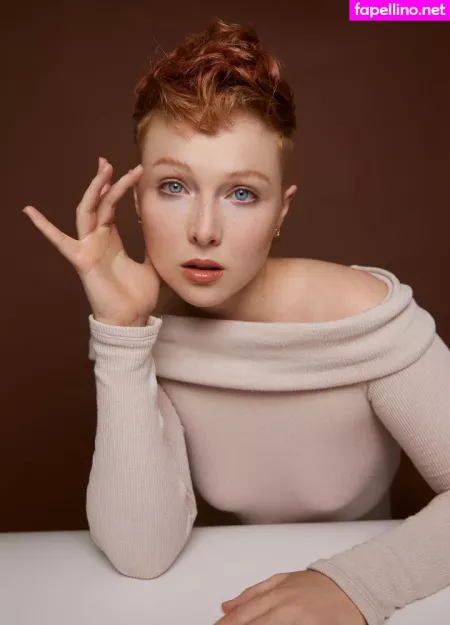 Molly Quinn OnlyFans Thumbnail #UCeaTHv3lb