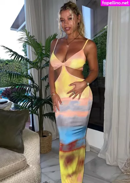 Molly Rainford OnlyFans Thumbnail #RHfs9eLCTq