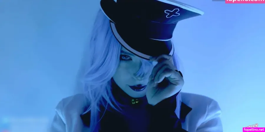 Molly Red Wolf OnlyFans Thumbnail #u5EMdGhHTD