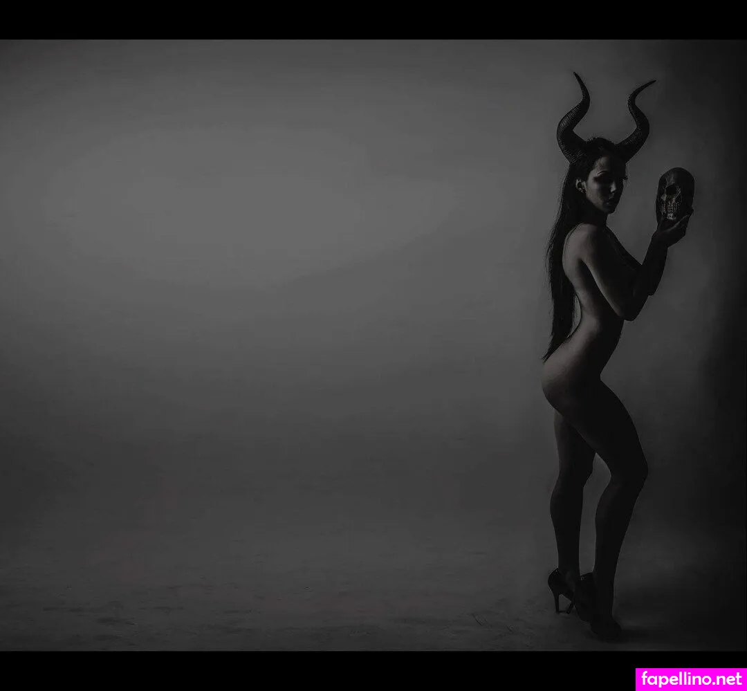 molly.rennick, mollyrennick, posts Nude Leaked OnlyFans Photo #K47uZJmfF9