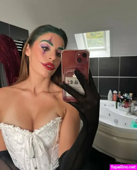 Molly Rqt OnlyFans Thumbnail #nQjPHIeDDJ