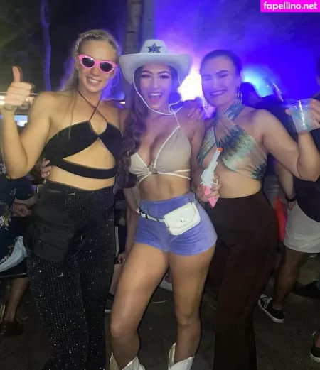 Molly Shield OnlyFans Thumbnail #2tVG8PV50s