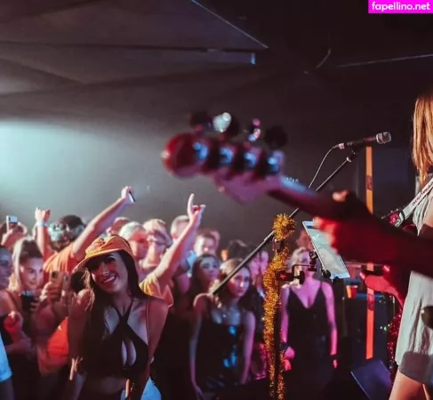 Molly Shield OnlyFans Thumbnail #4JKRjiNn6e