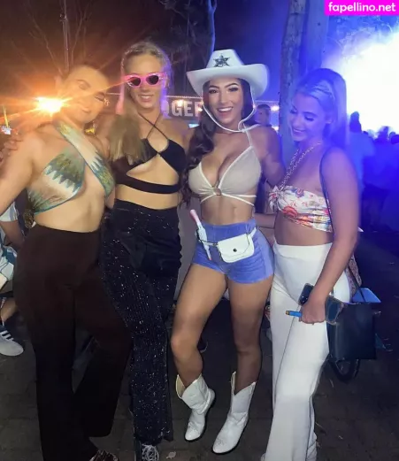 Molly Shield OnlyFans Thumbnail #f5t3JZnPnF