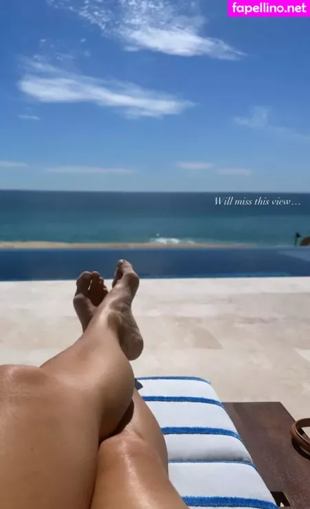 Molly Sims OnlyFans Thumbnail #YvyCkkXo67