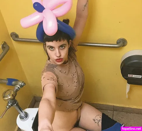 Molly Soda OnlyFans Thumbnail #o6wndwiW5S