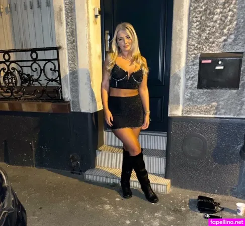 Molly Stirk OnlyFans Thumbnail #KtLUnSfWbY