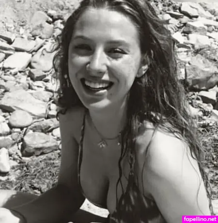 Molly Sue Horn OnlyFans Thumbnail #NRwz6BzRXu