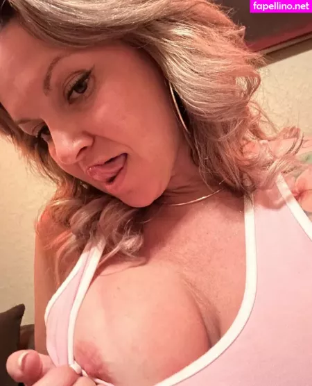 Molly Supertramp OnlyFans Thumbnail #Xi9UPRLHFi