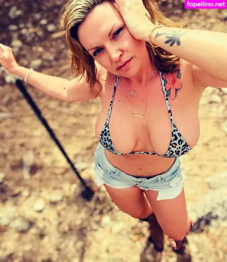 Molly Supertramp OnlyFans Thumbnail #xrGWPUF9Iw