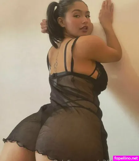 Mollyaira OnlyFans Thumbnail #IqCZWXS9Pm