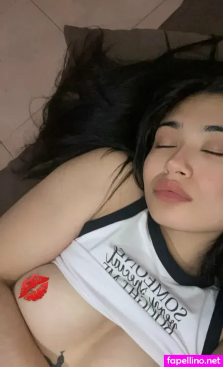 Mollyaira OnlyFans Thumbnail #MWKDWNABs4