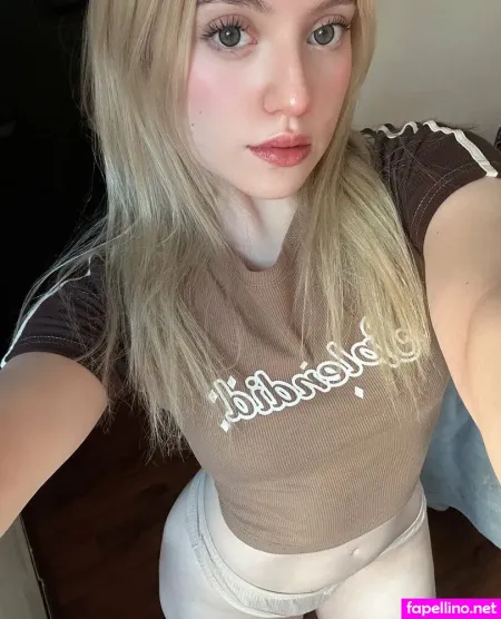 Mollyclark OnlyFans Thumbnail #Ma1T4OoMbi