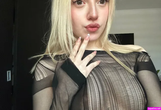 Mollyclark OnlyFans Thumbnail #ktr41SBkBT