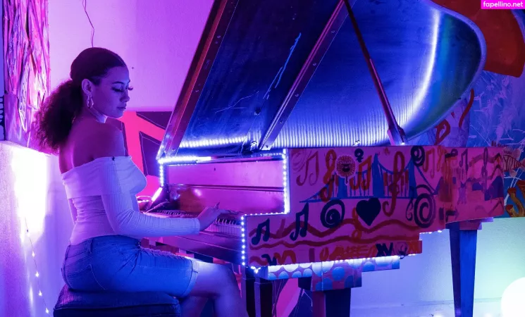 Mollycreamss OnlyFans Thumbnail #ONVJ80QSvX