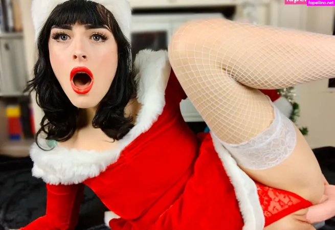 Mollydarling OnlyFans Thumbnail #ZczeRIhePC