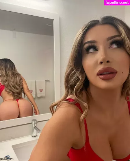 Mollyeskam 1 OnlyFans Thumbnail #iy8KyY3OgY