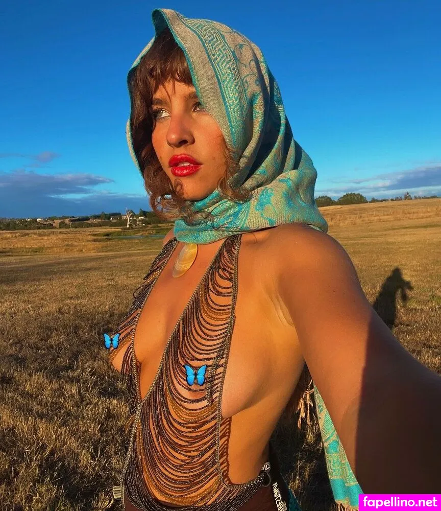 maliawantsyou, mollyexpressions Nude Leaked OnlyFans Photo #AszIvoxgF5