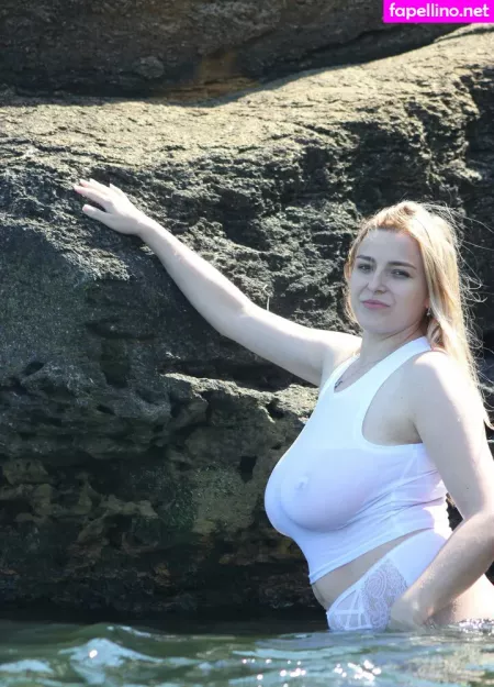 Mollyfox OnlyFans Thumbnail #P8tzUVRq6T