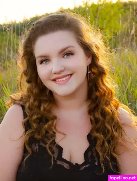 Mollyinyourpocket OnlyFans Thumbnail #8Tj92Vm2Hd