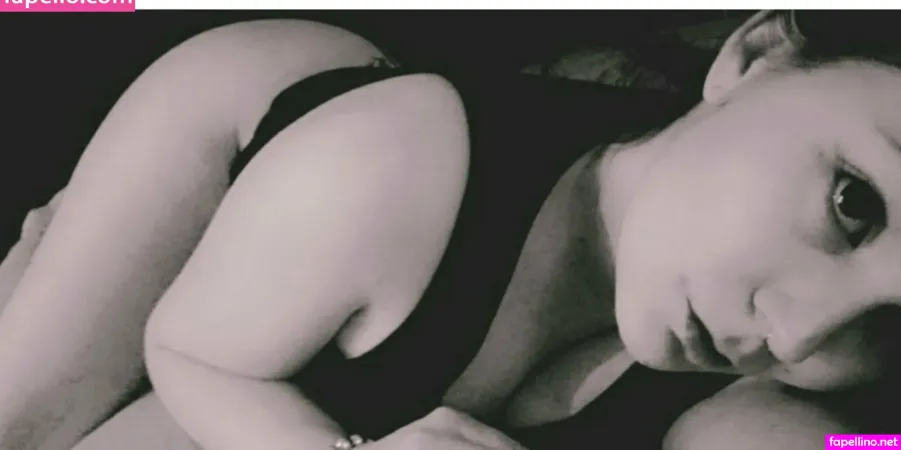 Mollyjane OnlyFans Thumbnail #UG4s46lSls