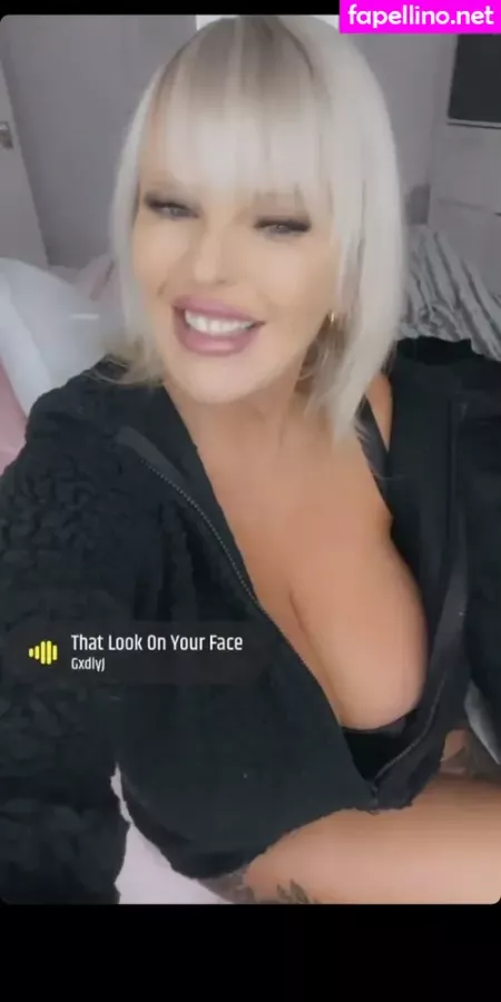 Mollyjfoxx OnlyFans Thumbnail #YaMi4nuIjy