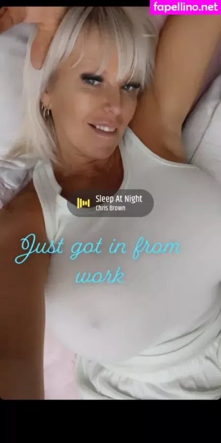 Mollyjfoxx OnlyFans Thumbnail #el2ZUPDr1w