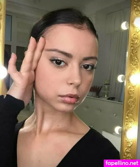 Mollylo OnlyFans Thumbnail #lNr0WtmaX5