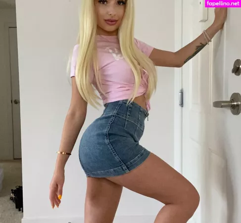 Mollymarkova OnlyFans Thumbnail #cW898kzFXs