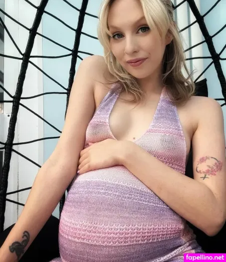 Mollyminx22 OnlyFans Thumbnail #AaZhH2ebIu