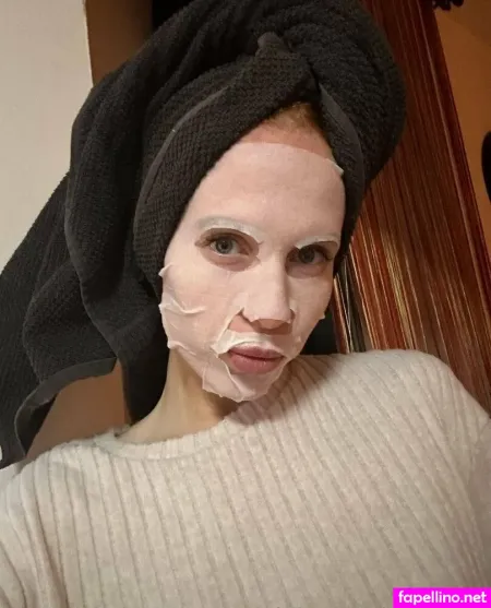 Mollymollyyy OnlyFans Thumbnail #kSOzHuhuLw