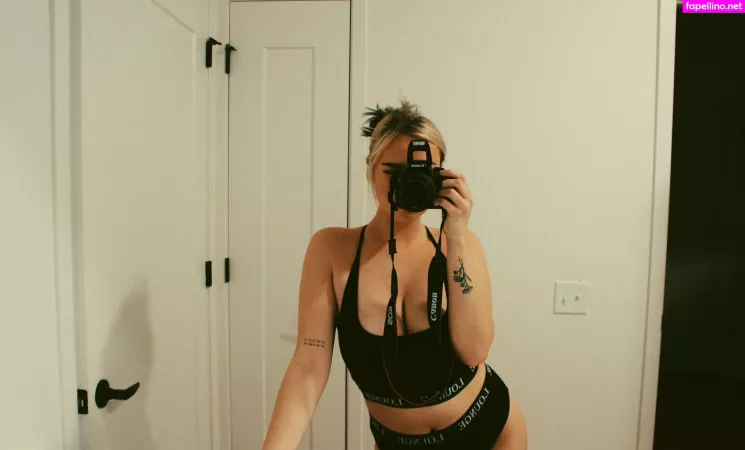 Mollyomaliamollyomaliaaa OnlyFans Thumbnail #sxvyAreTuD