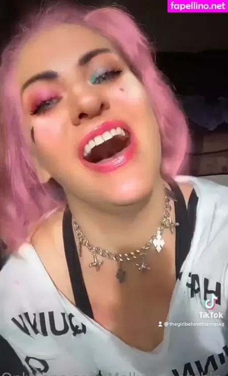 Mollyperkoset OnlyFans Thumbnail #x1Cj6oLpYG