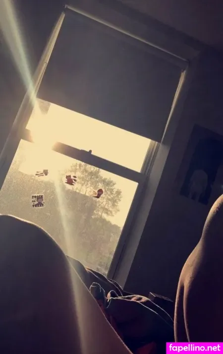 Mollyphagen OnlyFans Thumbnail #9Twoe0qqUD