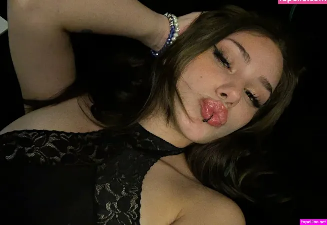 Mollysfantasy 1 OnlyFans Thumbnail #qp5SIey2kV