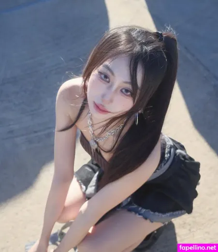 Mollyshen OnlyFans Thumbnail #6QOOJlpgp3