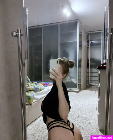 Mollyshugarbabyfree OnlyFans Thumbnail #kY7uzBuxsC