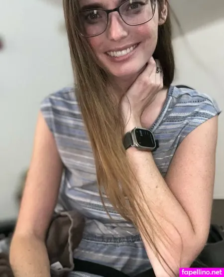 Mollysnowcone 1 OnlyFans Thumbnail #85952SphNa