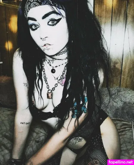 Mollysrotten OnlyFans Thumbnail #hbwgQRN3a6