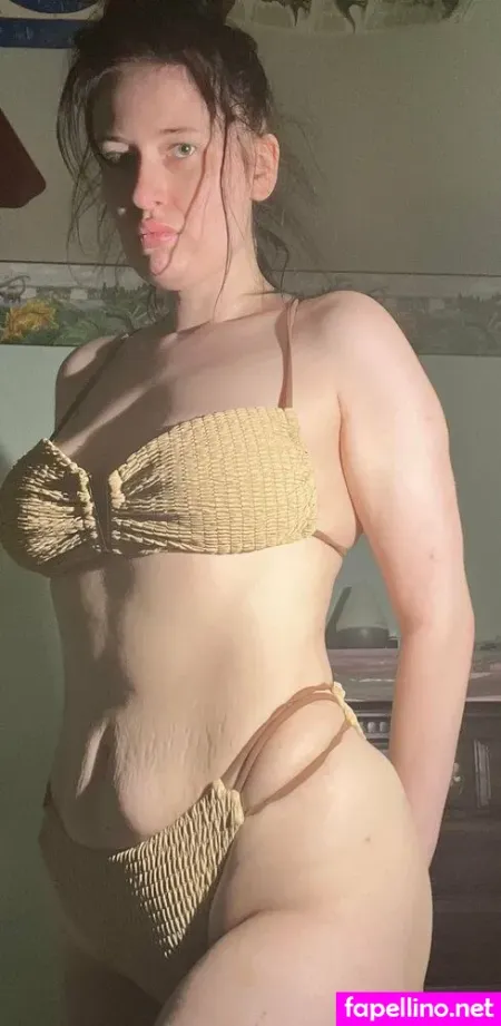 Mollyv96 OnlyFans Thumbnail #IFMfTz0GuW