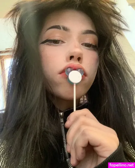 Mollywhite OnlyFans Thumbnail #6zrC4NkOOm